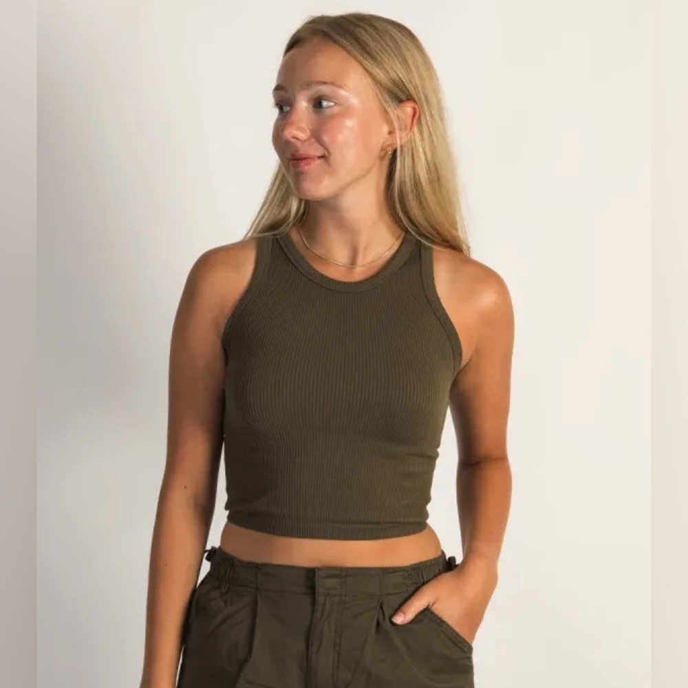 Harlow Ribbed Cropped Tank Top, size large.